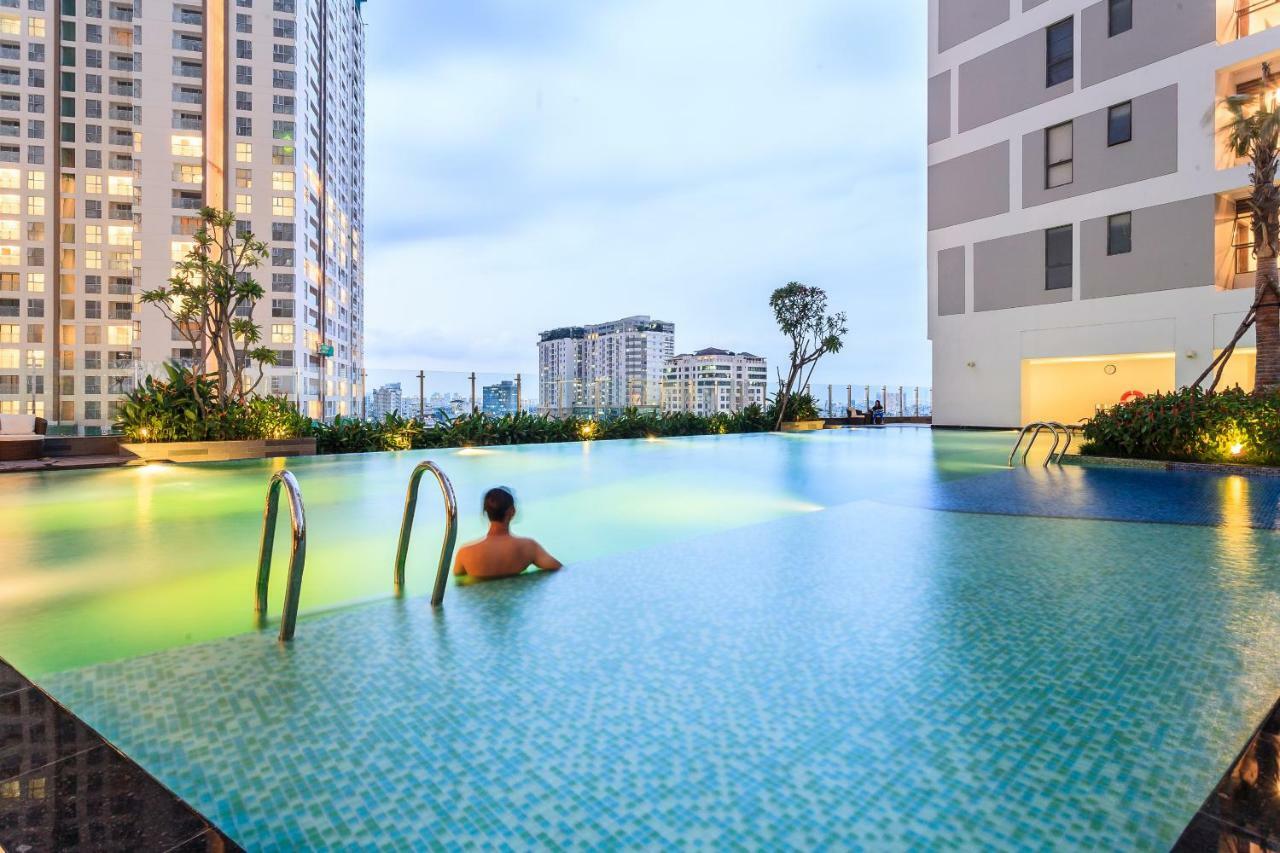 Spacious Saigon - Infinity Pool Signature โฮจิมินห์ซิตี้ ภายนอก รูปภาพ